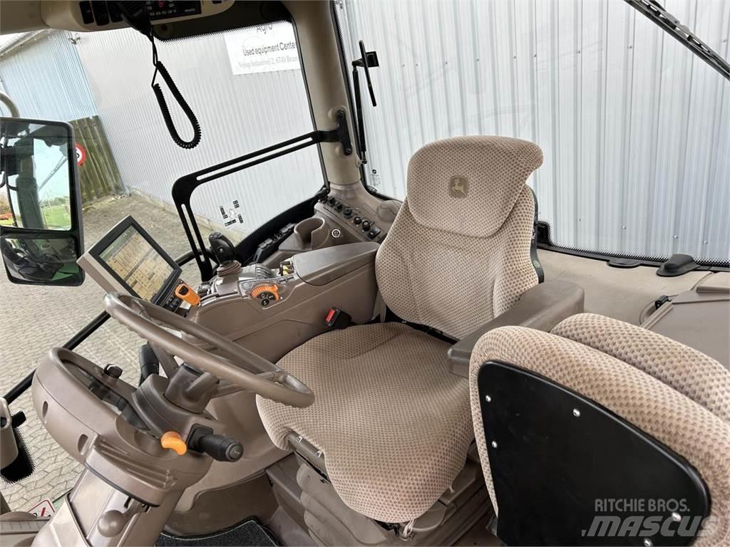 John Deere 6250R Traktoriai