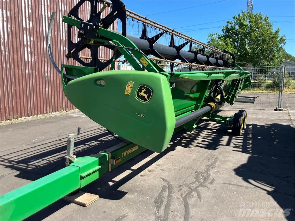 John Deere 630R Derliaus nuėmimo kombainų galvos