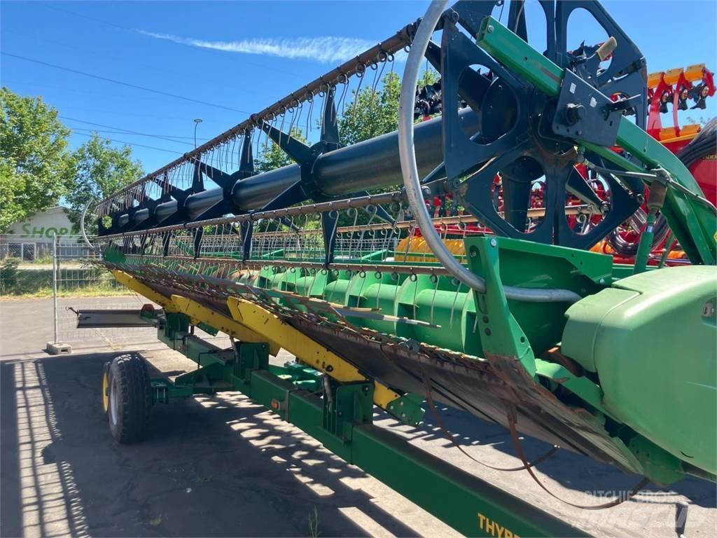 John Deere 630R Derliaus nuėmimo kombainų galvos
