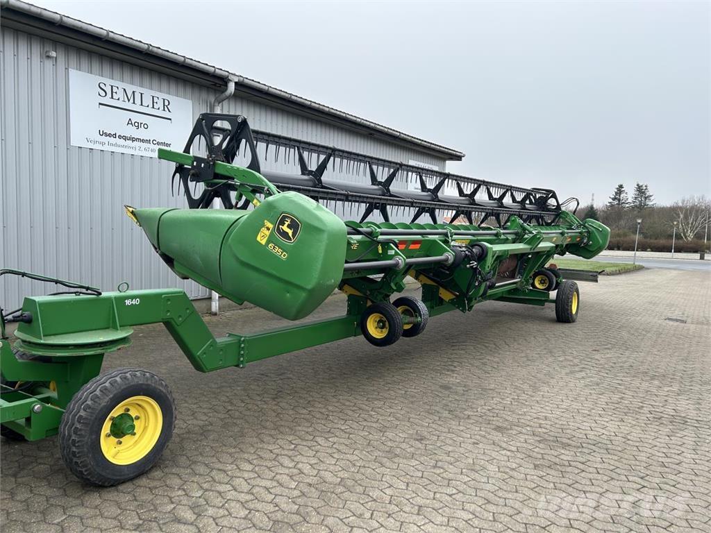 John Deere 635D Derliaus nuėmimo kombainų galvos