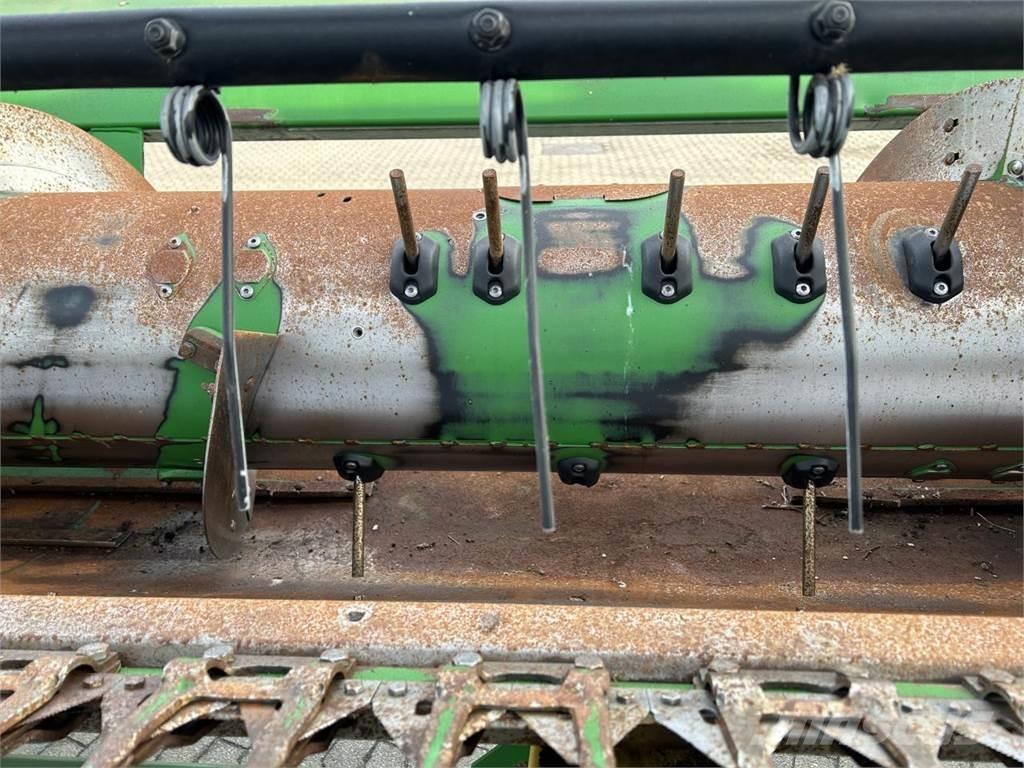 John Deere 635R Derliaus nuėmimo kombainų galvos