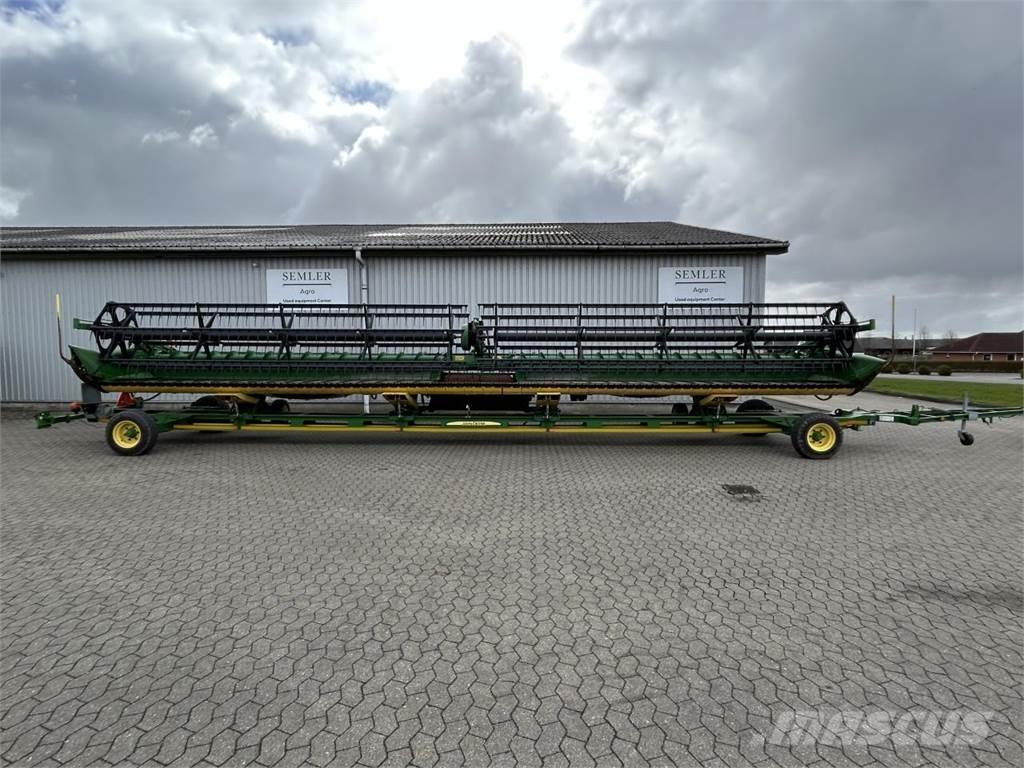 John Deere 640D Derliaus nuėmimo kombainų galvos