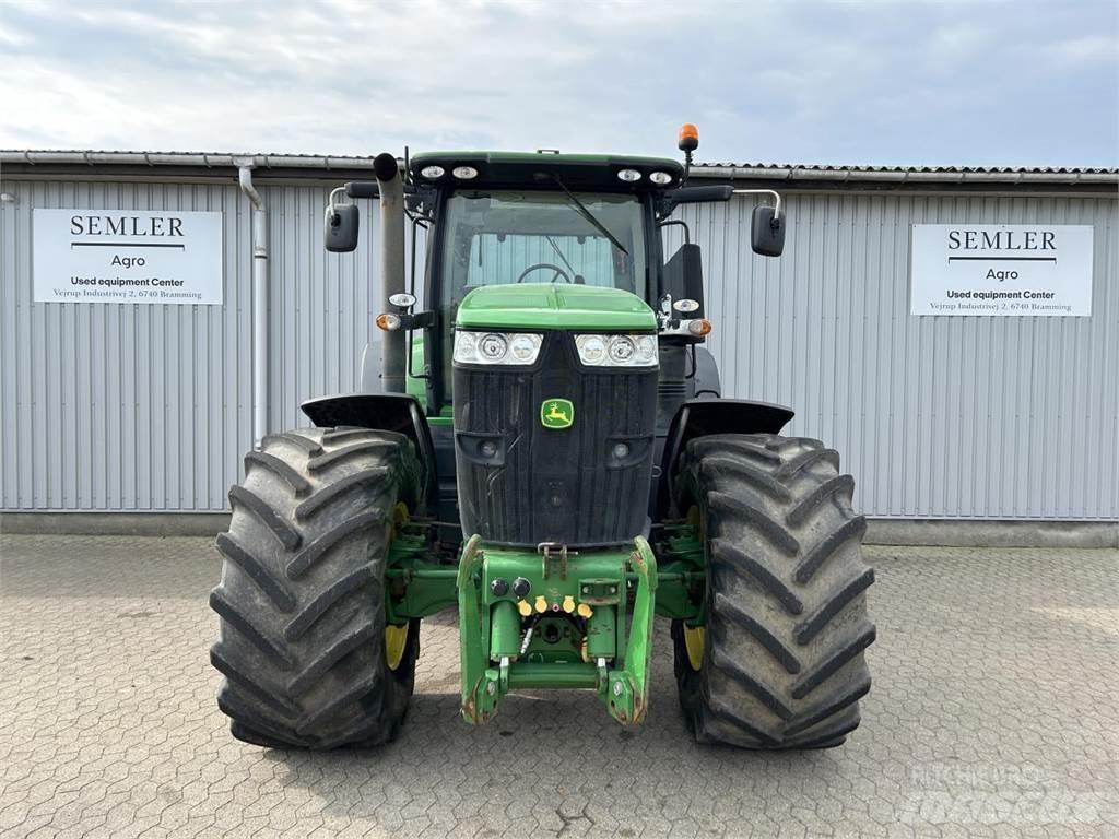 John Deere 7230R Traktoriai