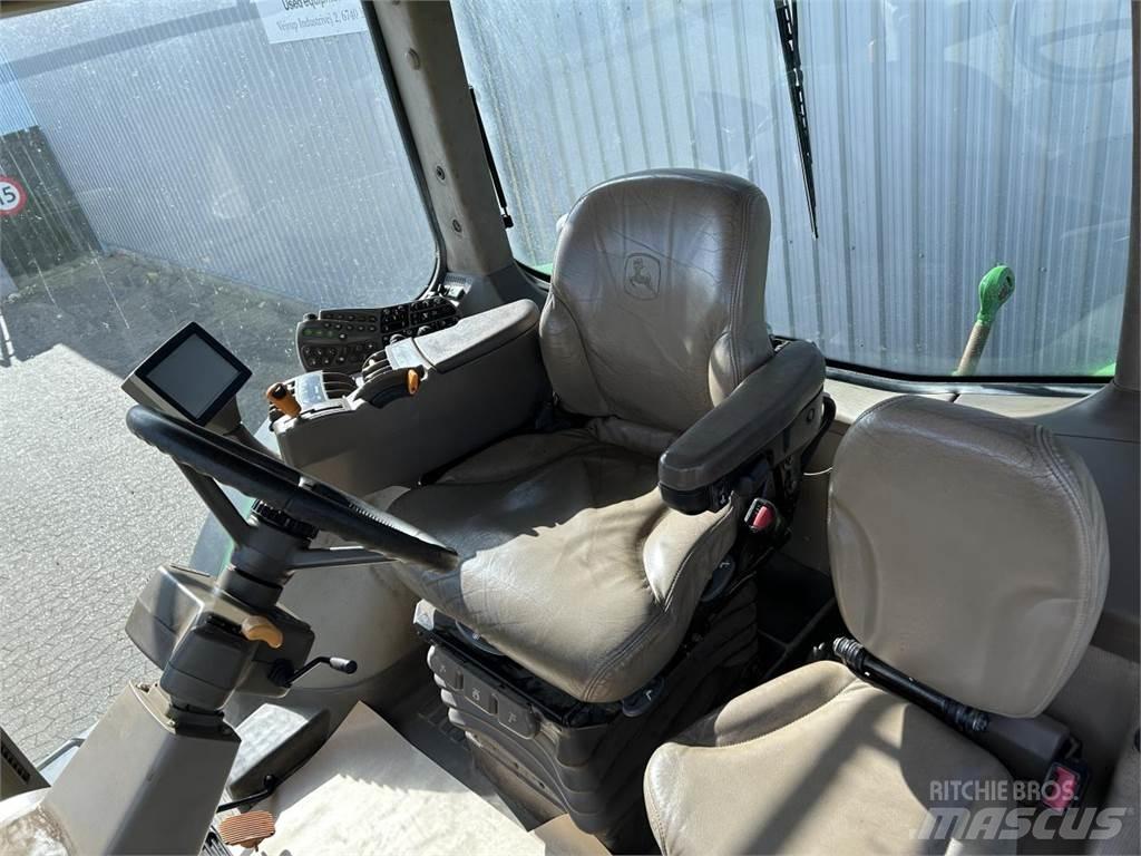 John Deere 7230R Traktoriai