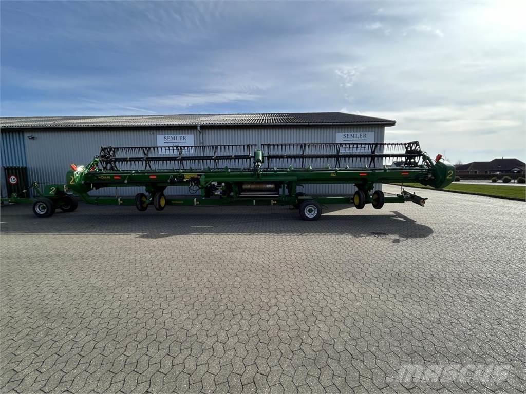 John Deere 740D Derliaus nuėmimo kombainų galvos
