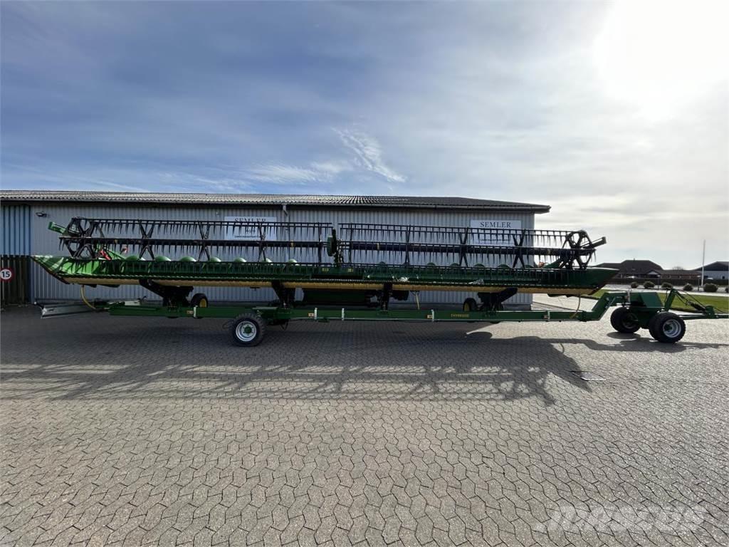 John Deere 740D Derliaus nuėmimo kombainų galvos