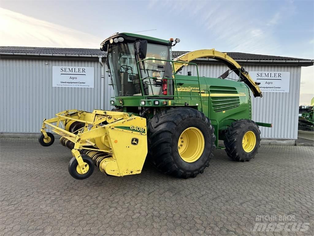 John Deere 7700 Pašarų kombainai