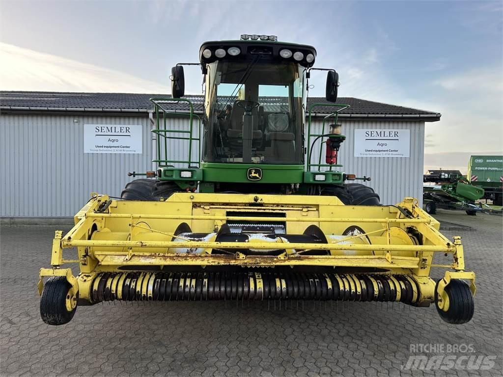 John Deere 7700 Pašarų kombainai