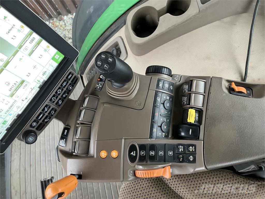 John Deere 8320R Traktoriai