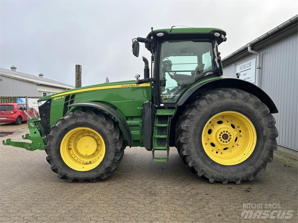 John Deere 8345R Traktoriai
