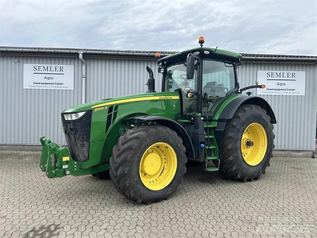 John Deere 8345R Traktoriai