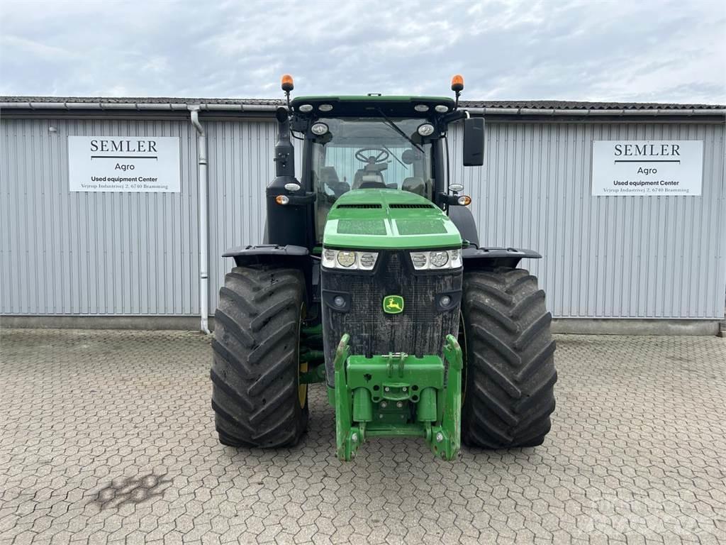 John Deere 8345R Traktoriai