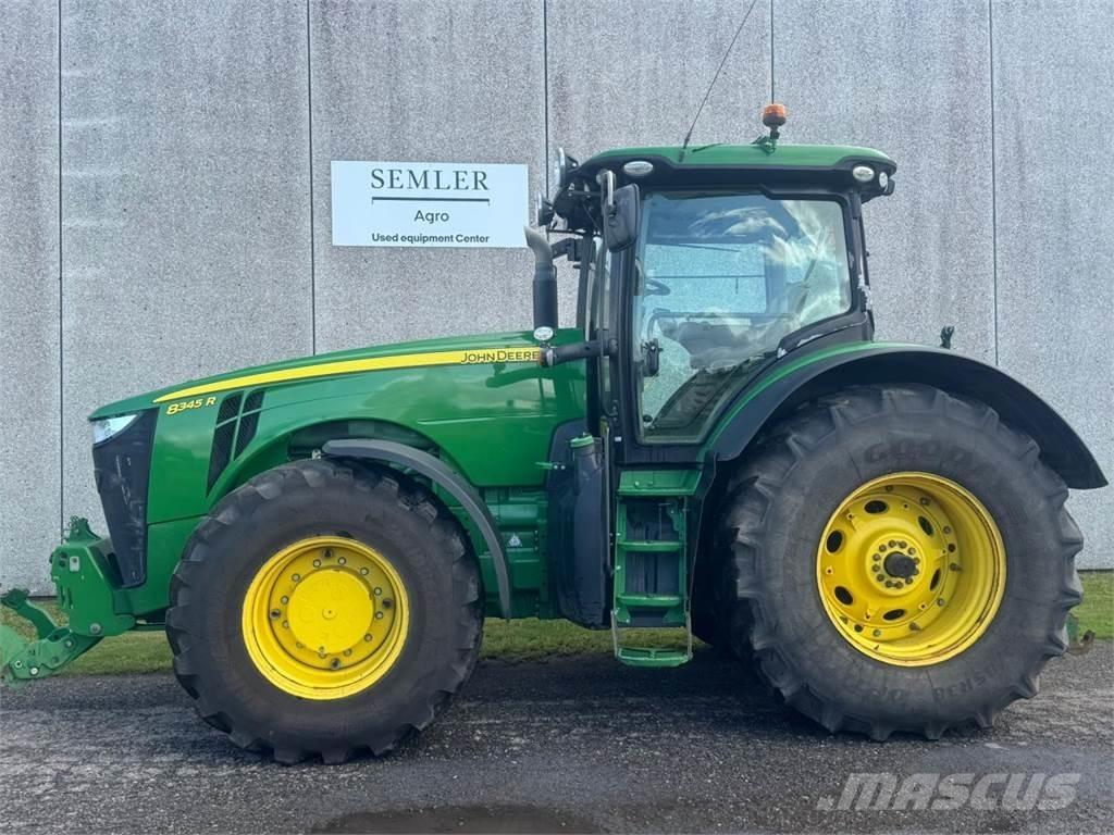 John Deere 8345R Traktoriai