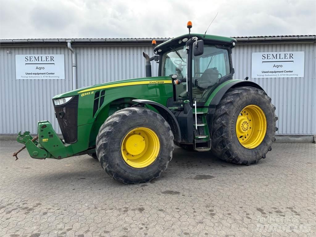 John Deere 8345R Traktoriai