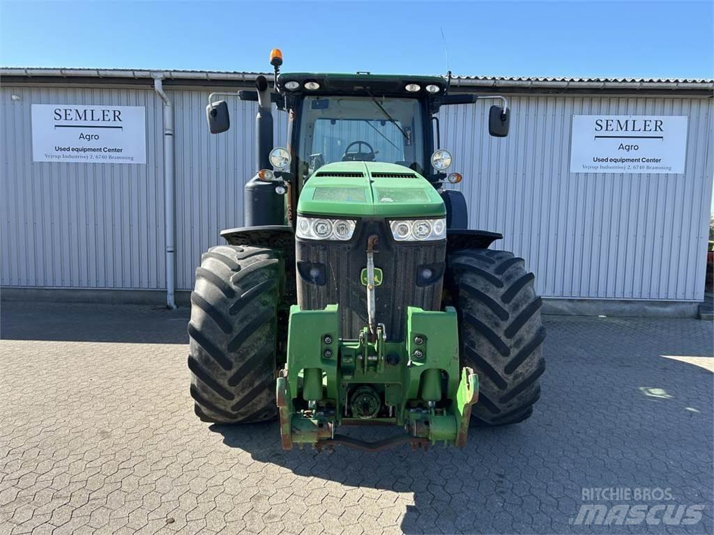 John Deere 8360R Traktoriai