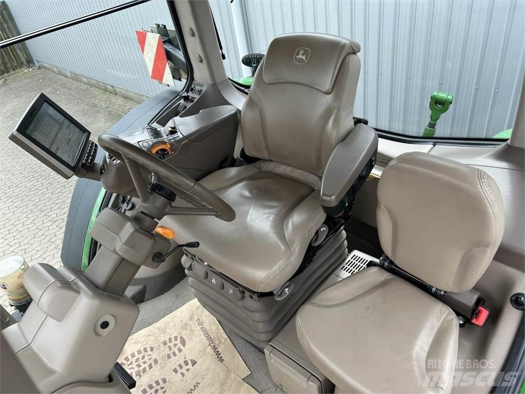 John Deere 8370R Traktoriai