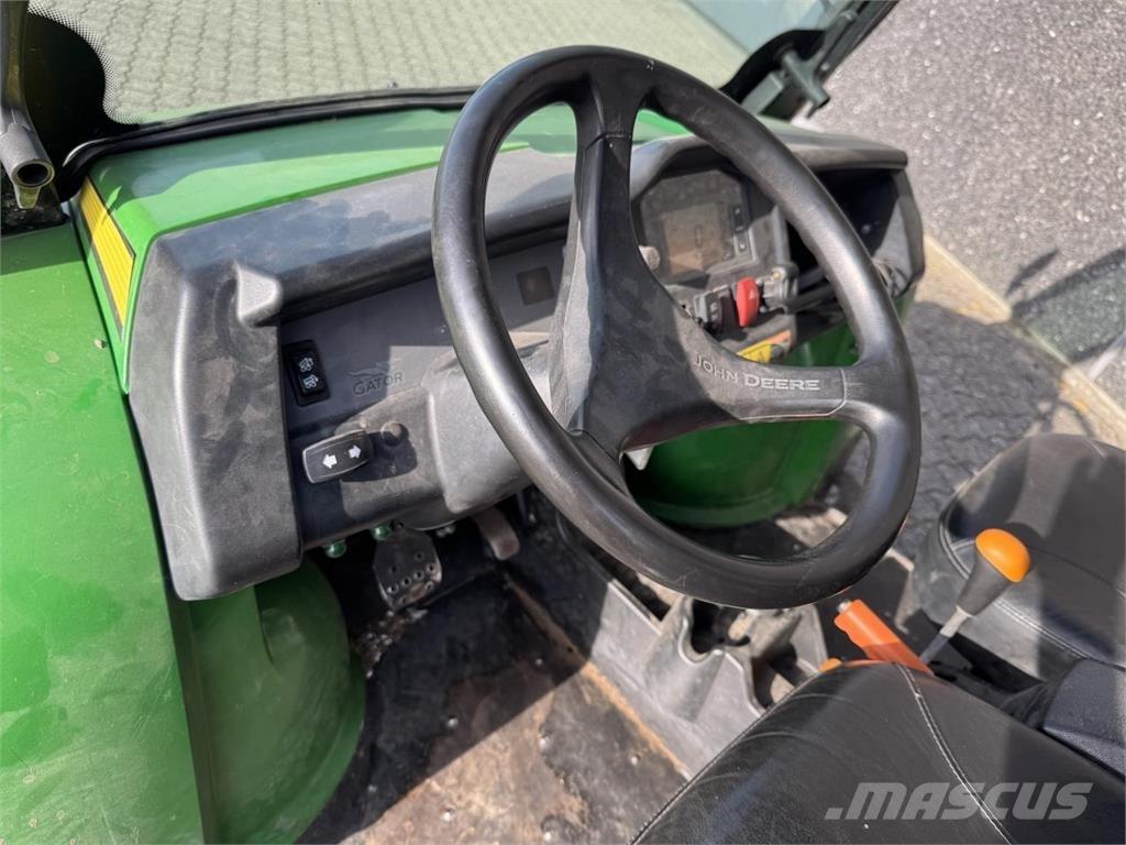 John Deere 855D Keturračiai (UTVs)