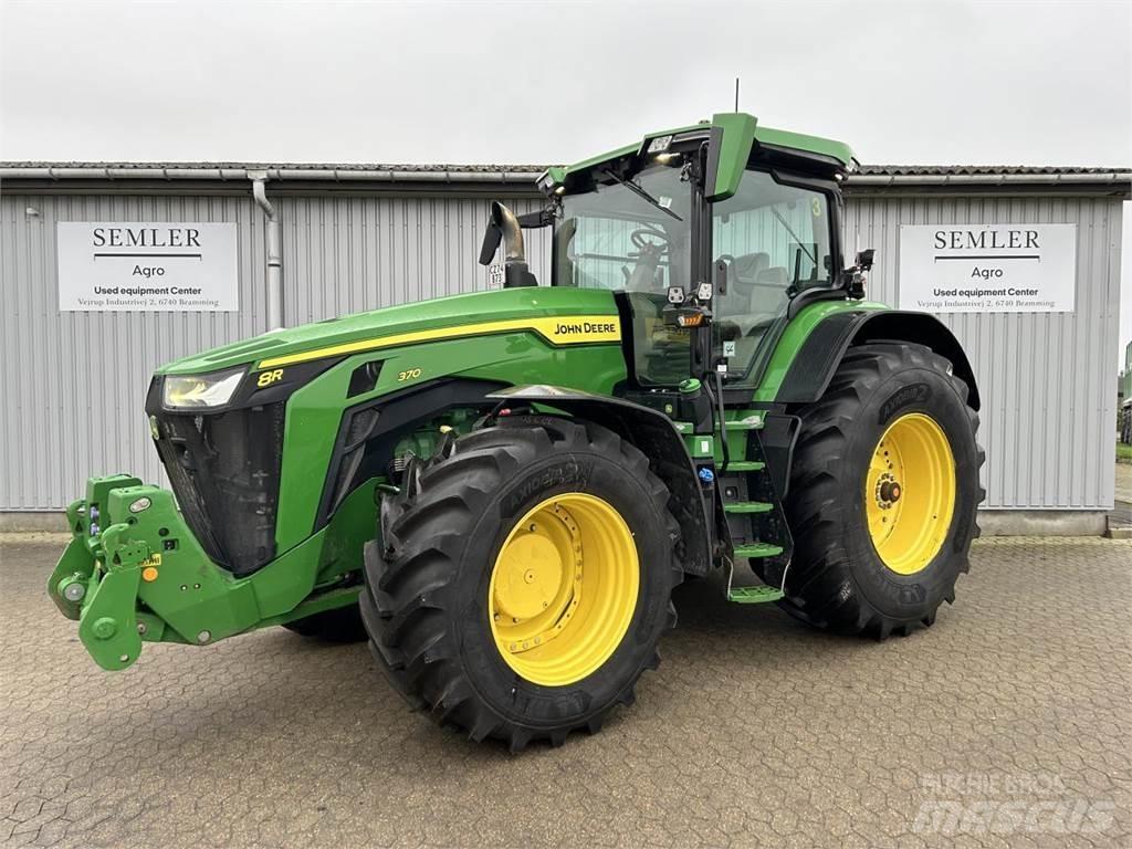 John Deere 8R 370 Traktoriai