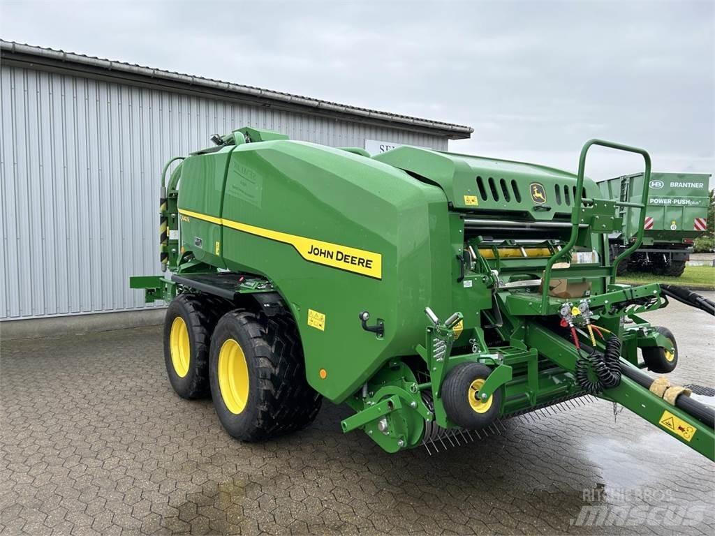 John Deere C441R Ritinių presai