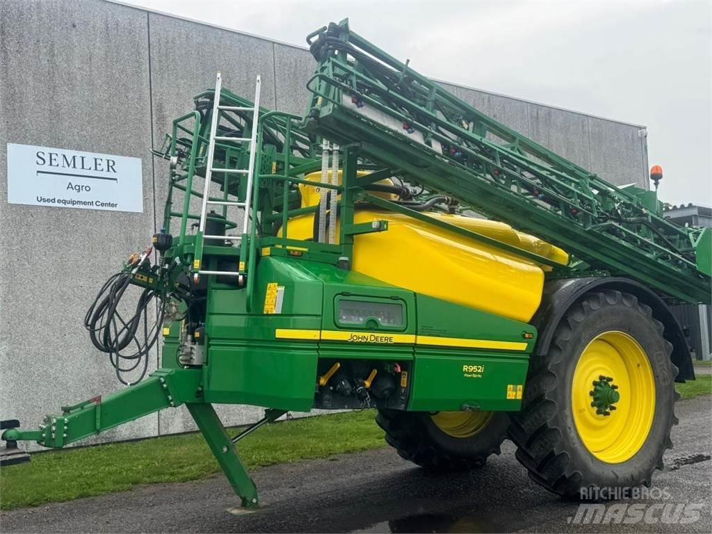 John Deere R952I Prikabinami purkštuvai
