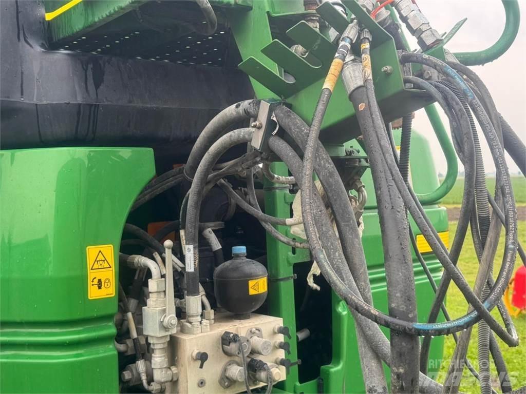 John Deere R952I Prikabinami purkštuvai