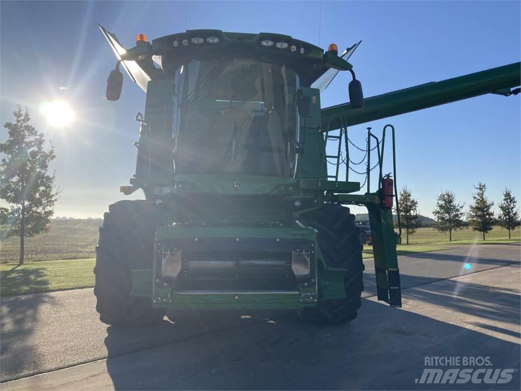 John Deere S690I Derliaus nuėmimo kombainai