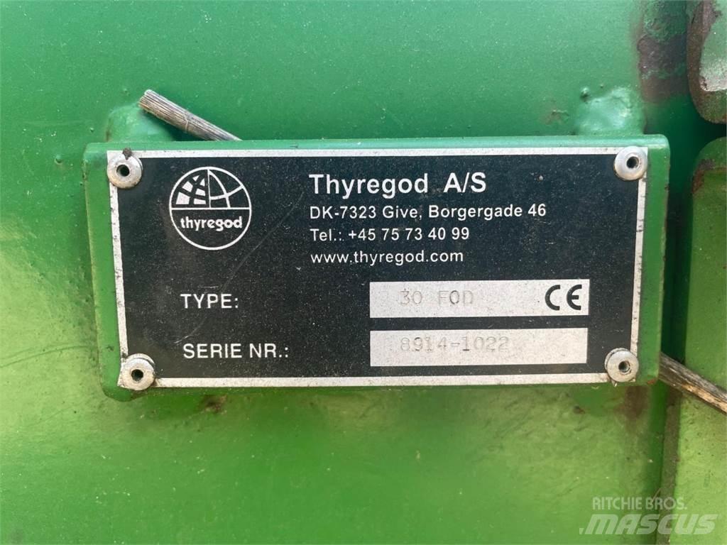 John Deere T670I Derliaus nuėmimo kombainai