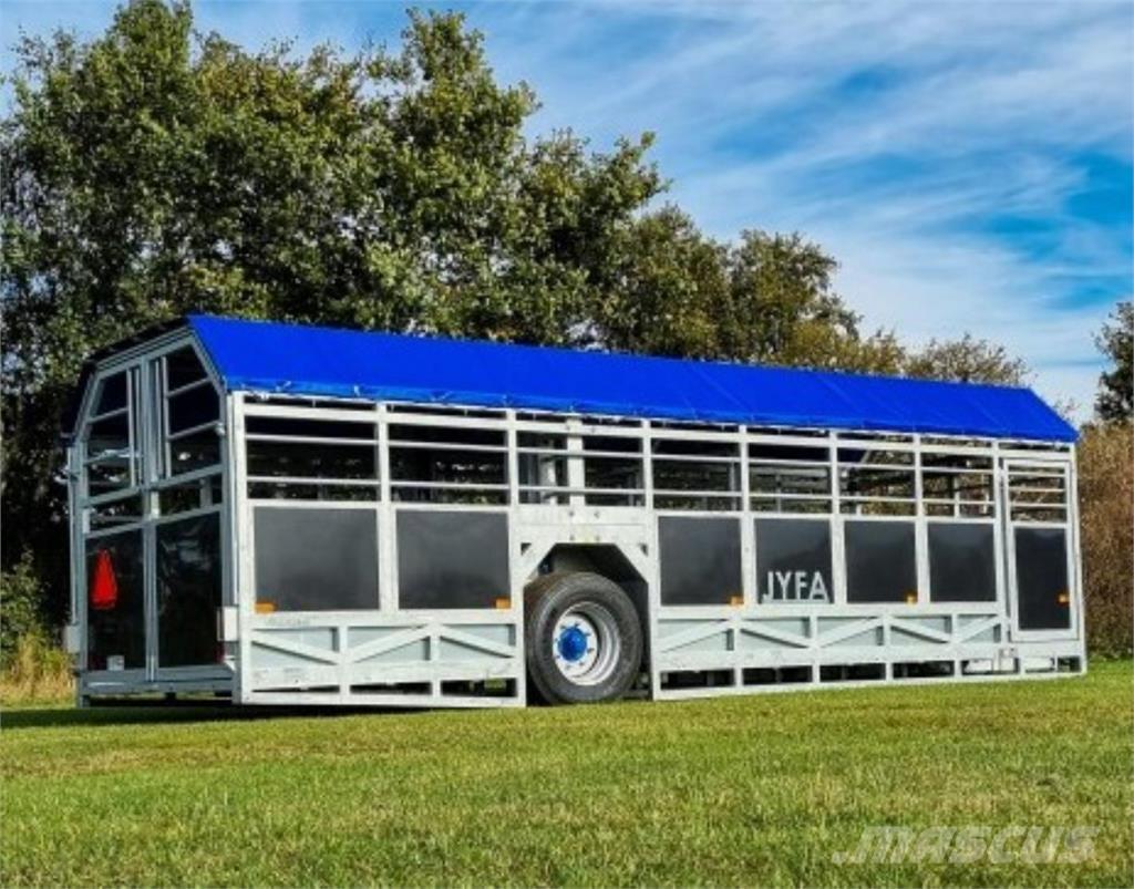 Jyfa BTR700 Gyvulių pervežimo priekabos