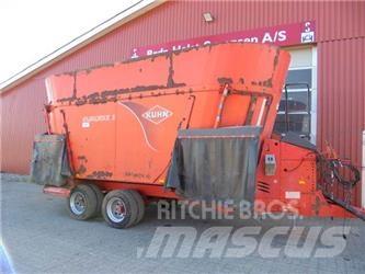 Kuhn 45 M3 Pašarų vežimai