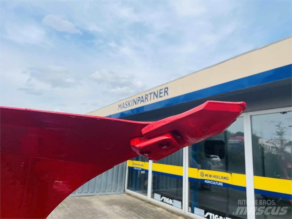 Kverneland 3300S Apverčiamieji plūgai