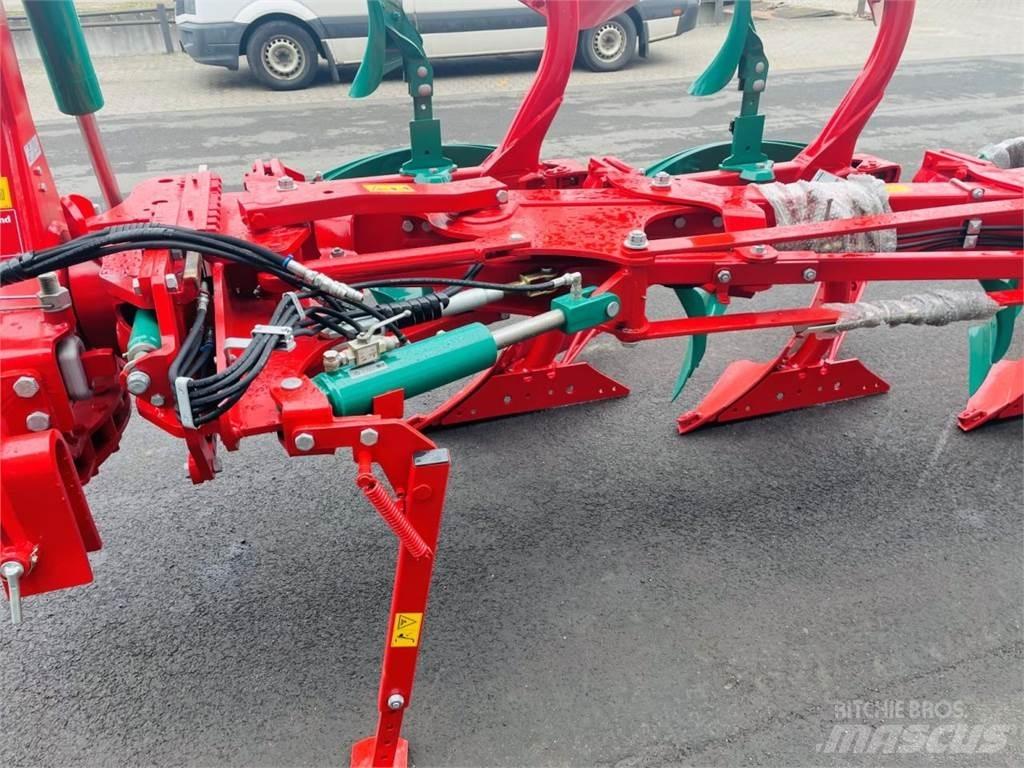 Kverneland 3300S Apverčiamieji plūgai