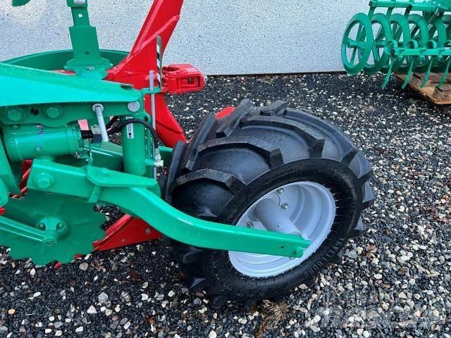 Kverneland 3300S Apverčiamieji plūgai
