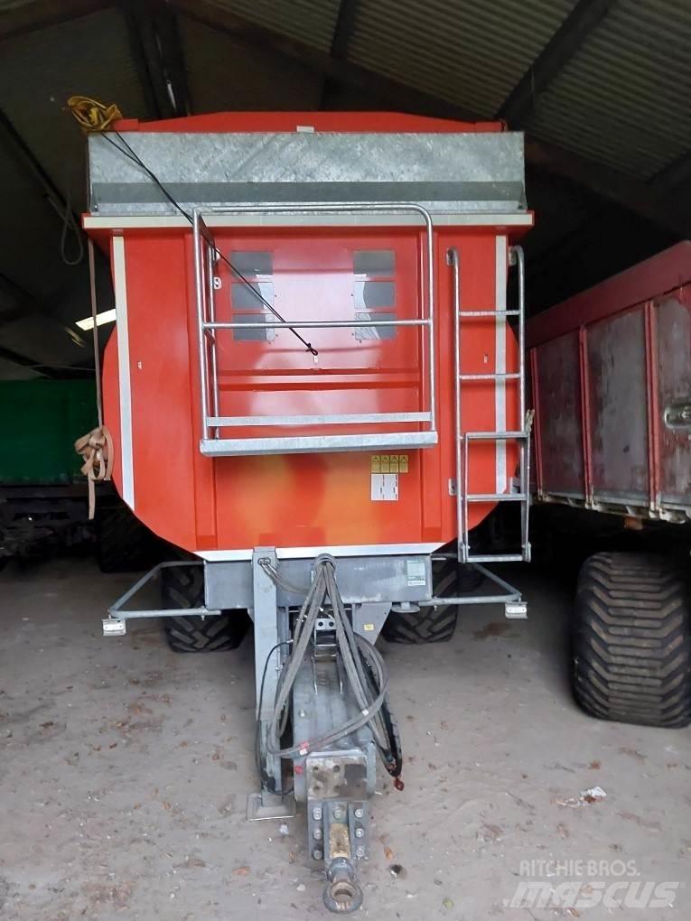Mi SPC 18 Savivartės priekabos