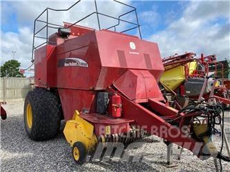 New Holland BB980 Stačiakampių ryšulių presai
