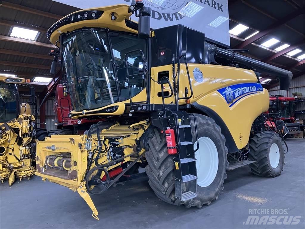New Holland CR9.80 Derliaus nuėmimo kombainai