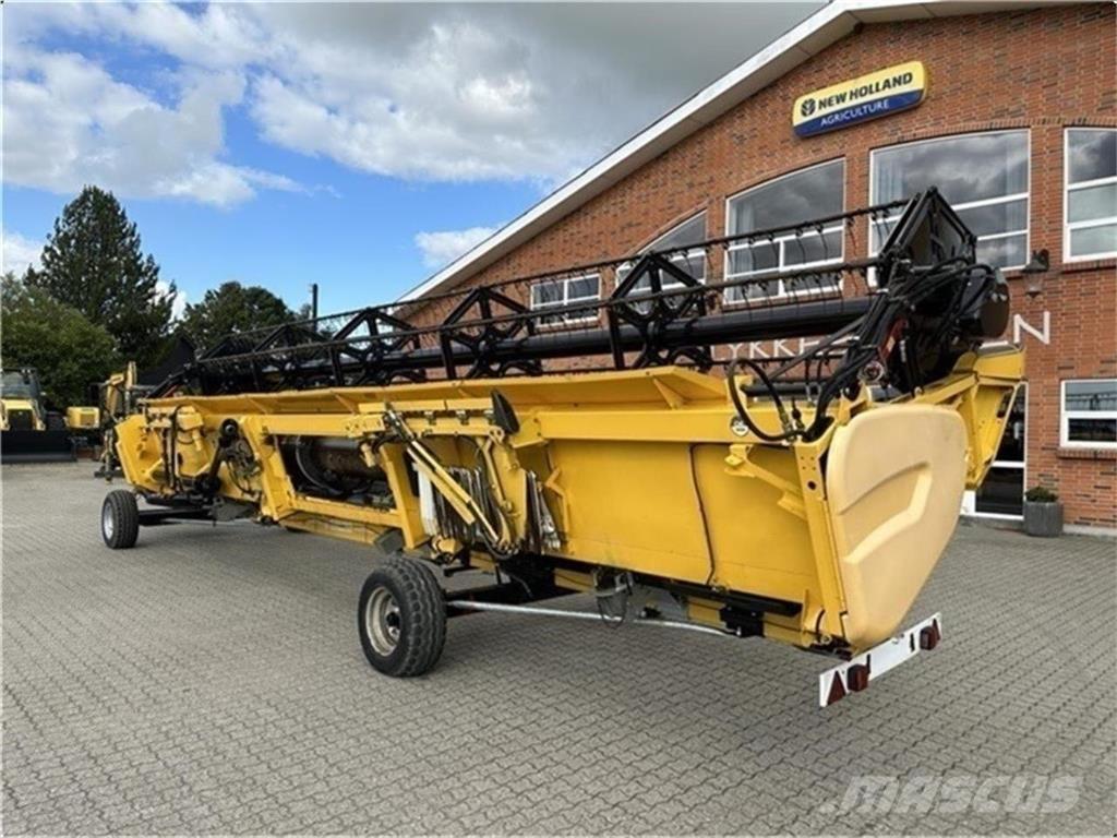 New Holland CR9.80 Derliaus nuėmimo kombainai