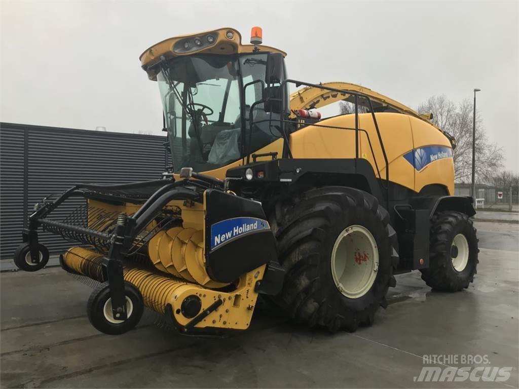 New Holland FR9060 Pašarų kombainai