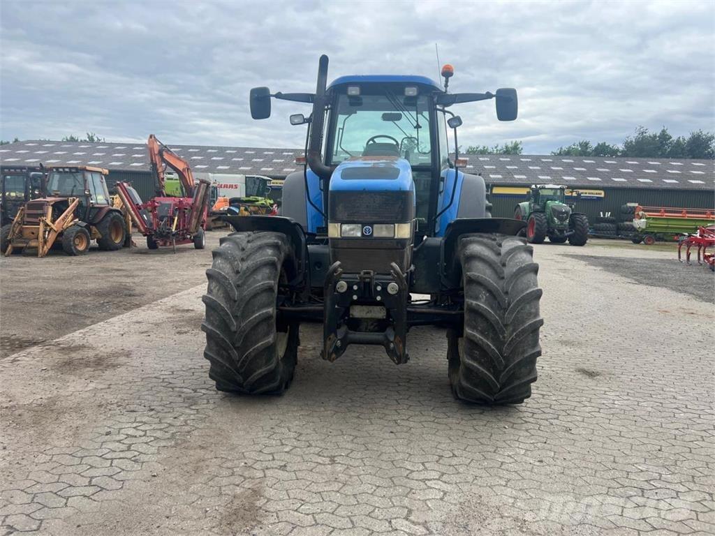 New Holland TM 175 Traktoriai