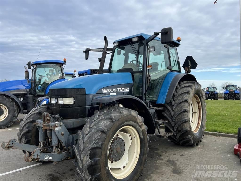 New Holland TM150 Traktoriai