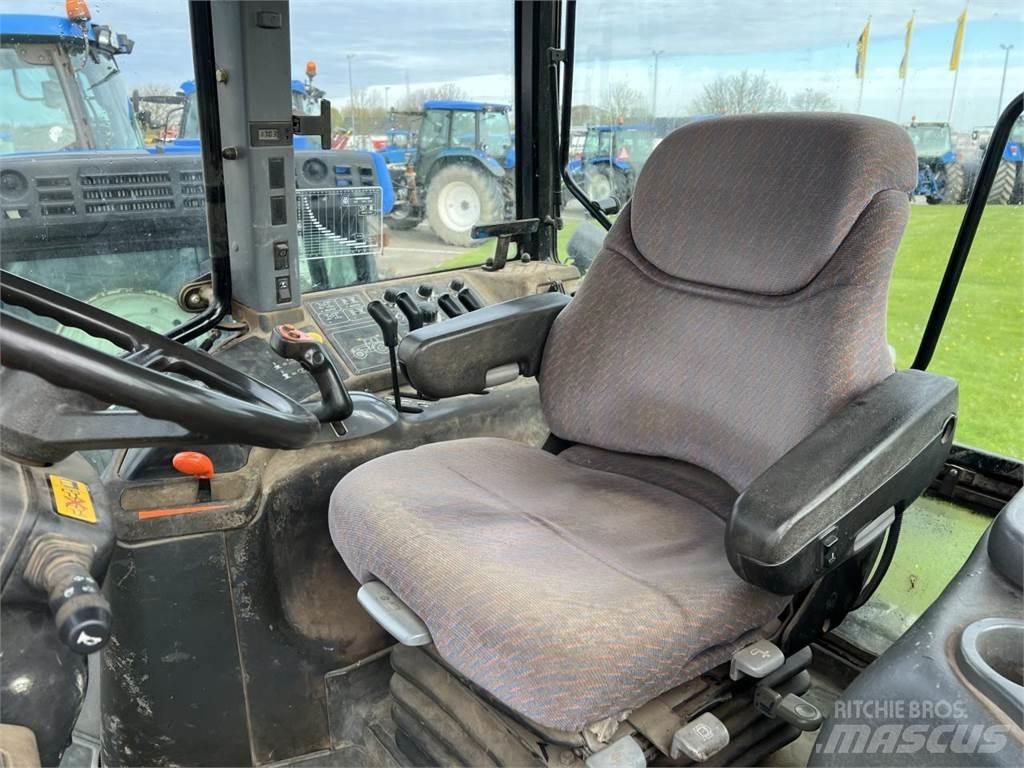 New Holland TM150 Traktoriai