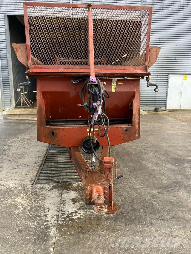 Samson 9 THM Mėšlo barstytuvai