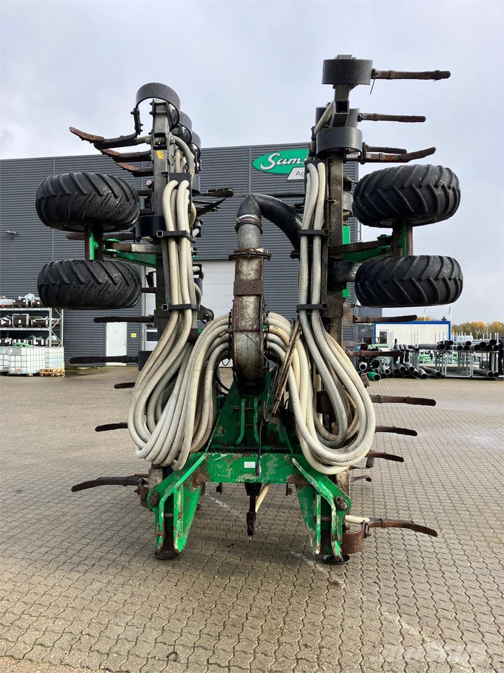 Samson CMX 8,6 Trąšų purkštuvai