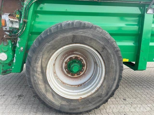 Samson SP 15 Mėšlo barstytuvai