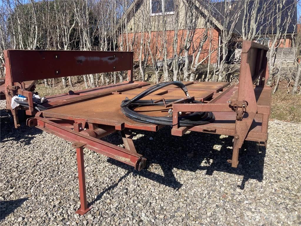 Spragelse 325 Ryšulių priekabos