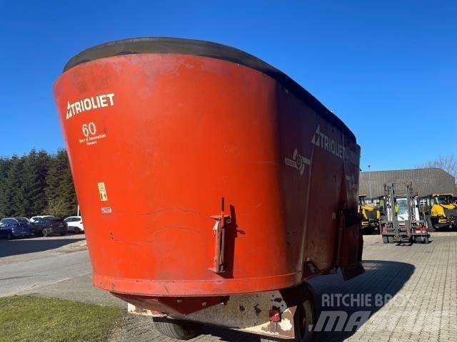 Trioliet 2400 L Pašarų vežimai
