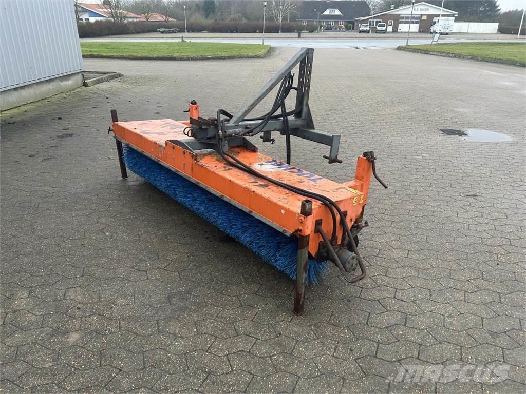Tuchel 230/520 Šepečiai