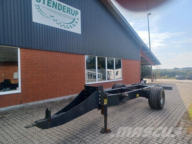  UNDERVOGN NR. 87 Savivartės priekabos