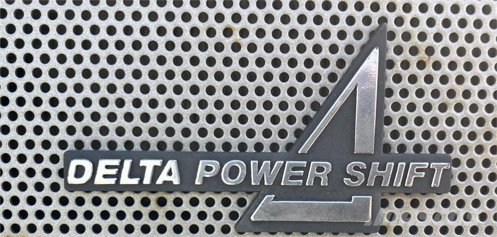 Valtra 8550 Traktoriai