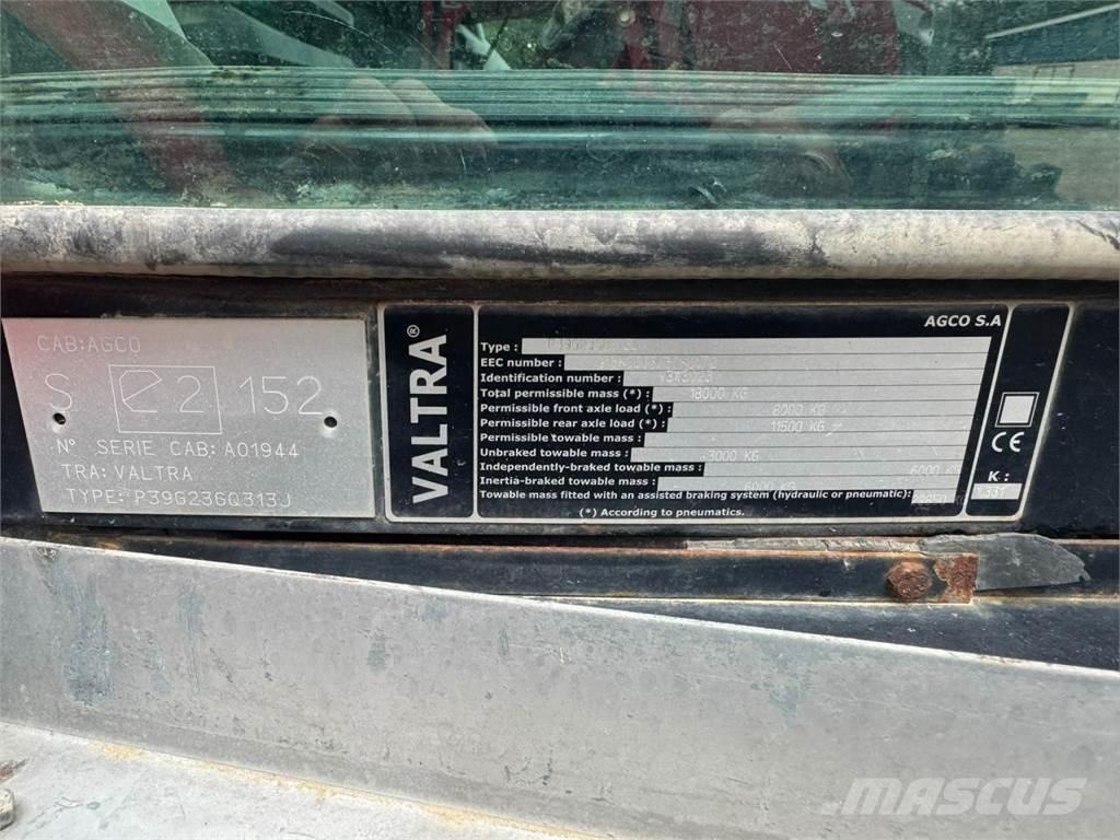 Valtra S262 Traktoriai