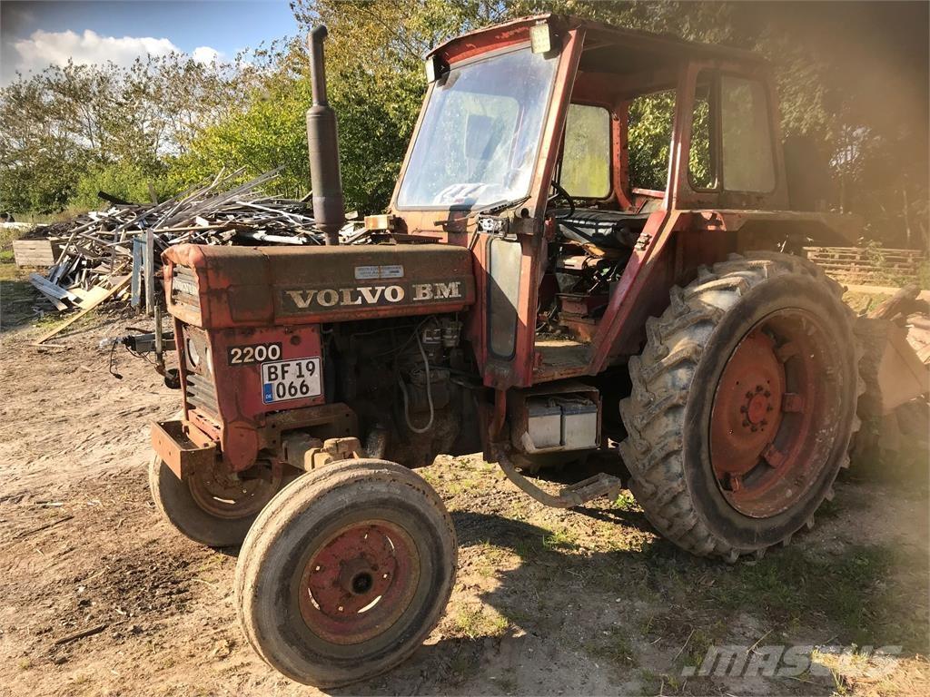Volvo 2200 Traktoriai
